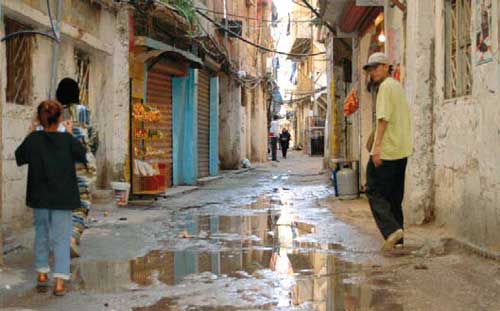 التصدي للظروف المعيشية السيئة لتحسين الصحة في المخيمات الفلسطينية في لبنان