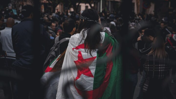 سياسة الدَّعم الاجتماعي في الجزائر: الكُلفة الاقتصادِية وحتمية الإصلاح